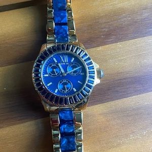 Invicta woman watch